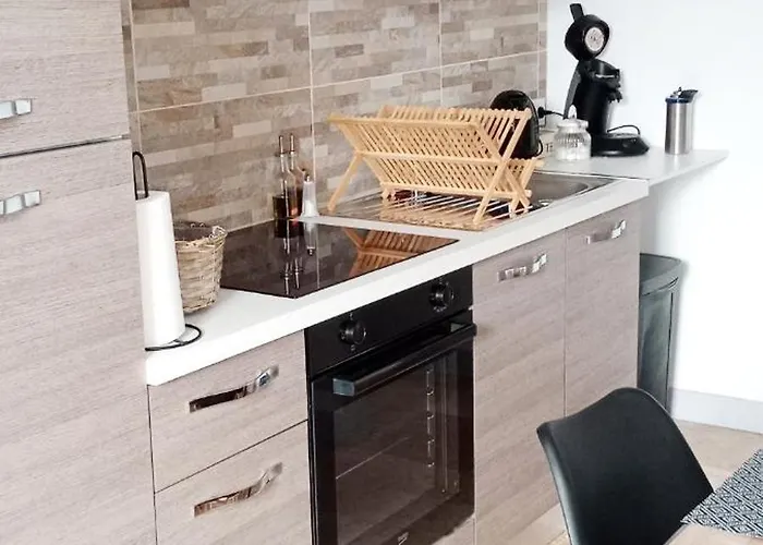 Maison De Village Renovee Tatil Evi Lédignan